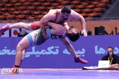 رامین طاهری قهرمان جام تختی کشتی فرنگی- مجتبی شورمیج