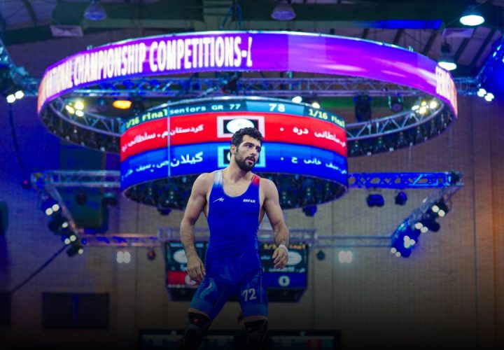 کشتی فرنگی قهرمانی کشور