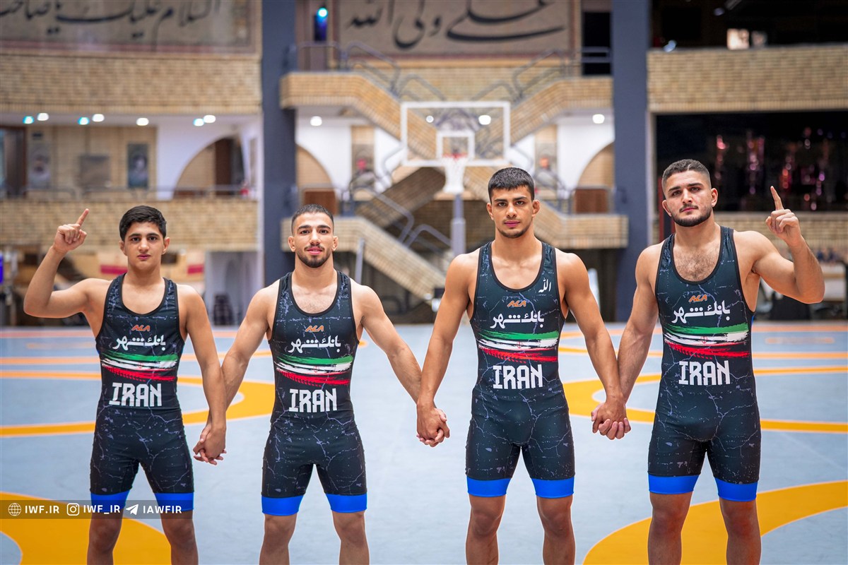 کشتی آزاد جوانان جهان